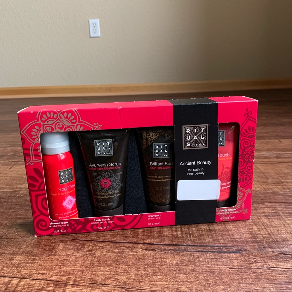 RITUALS Ancient beauty shower foam, scrub, shampoo